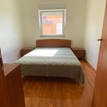 Apartman Sarah Rogoznica